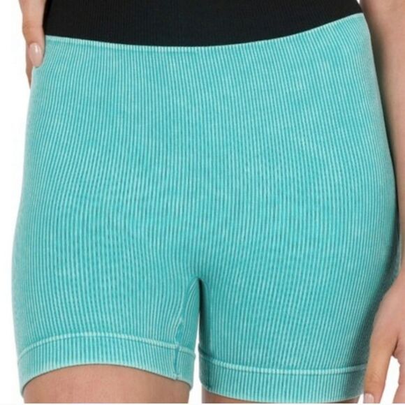 Zenana Ribbed Shorts - Picture 1 of 3